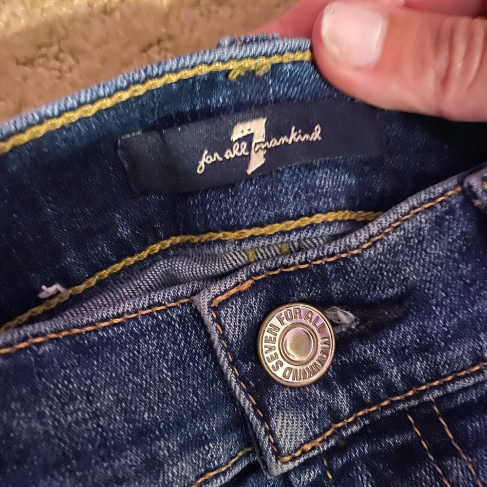 Jeans - Picture 6 of 8
